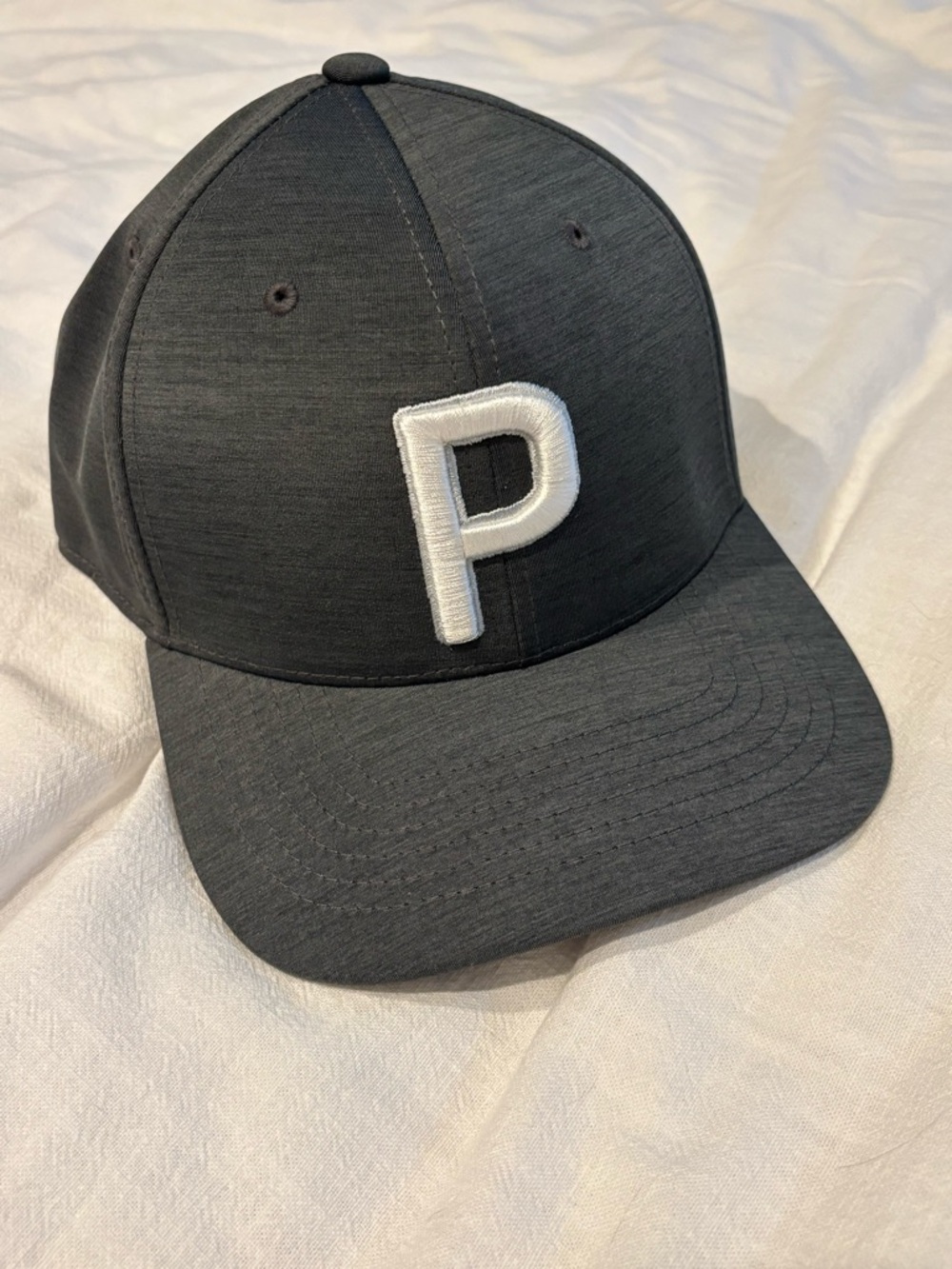 PUMA GOLF Tech P Snapback Cap Tour Exclusive 110 Flexfit HAT Slate Gray